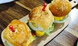 巨鲸披萨爆料视频在线观看,揭秘披萨界的巨鲸传奇