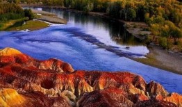 新疆五彩滩爆料视频播放,壮美风光引网友热议，揭秘大自然的奇幻画卷