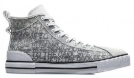 李宁板鞋爆料视频,炫酷设计引热议，网友直呼“国货之光”！