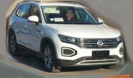 新款探岳爆料视频讲解,视频爆料揭示外观、内饰及动力升级亮点”