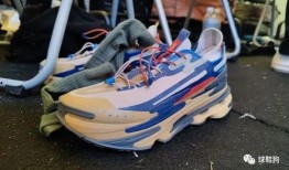 李宁板鞋爆料视频,炫酷设计引热议，网友直呼“国货之光”！